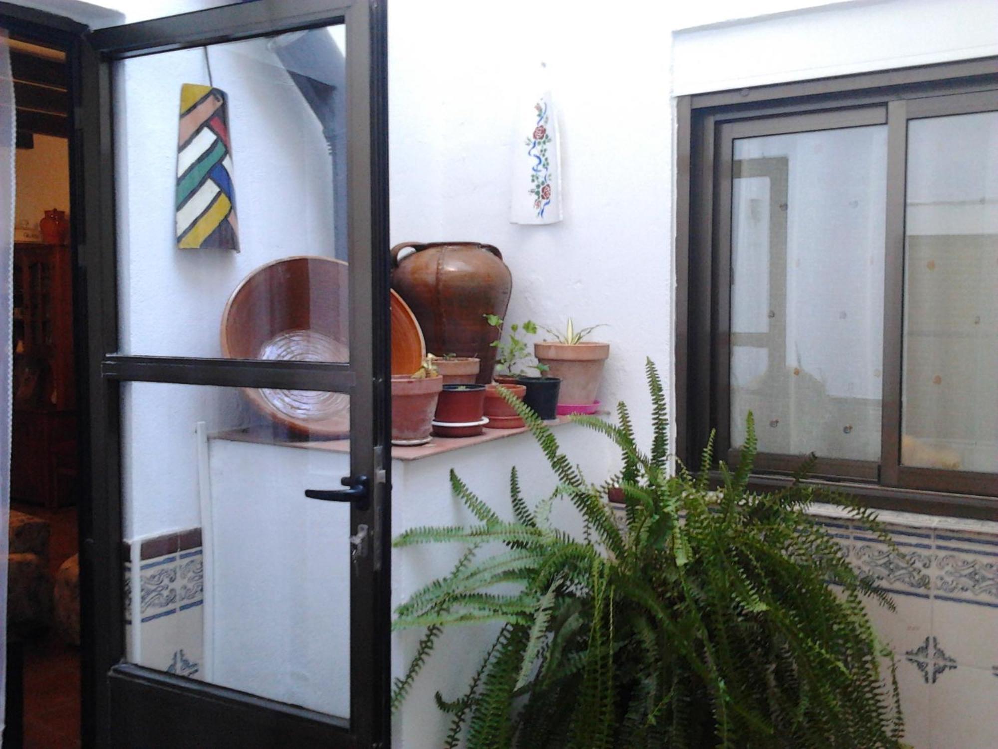 El Hogar De Ardwina Guest House Alia Luaran gambar